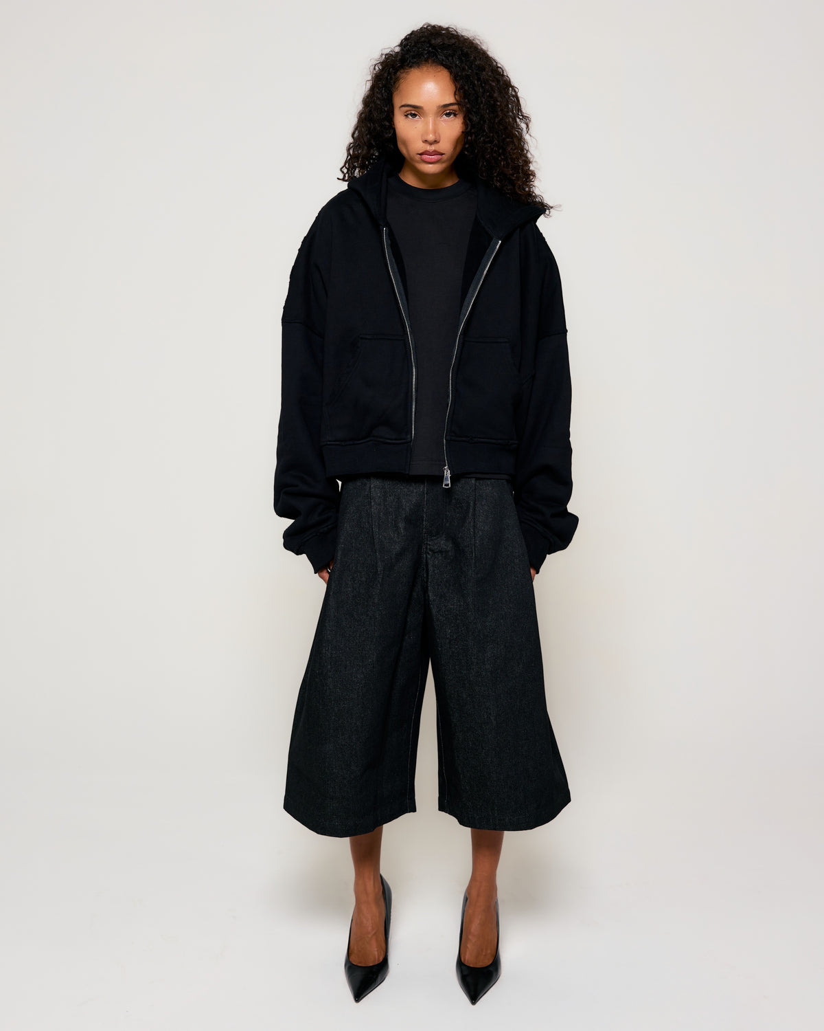 Cropped Oversized Zip-Up Hoodie - Black
