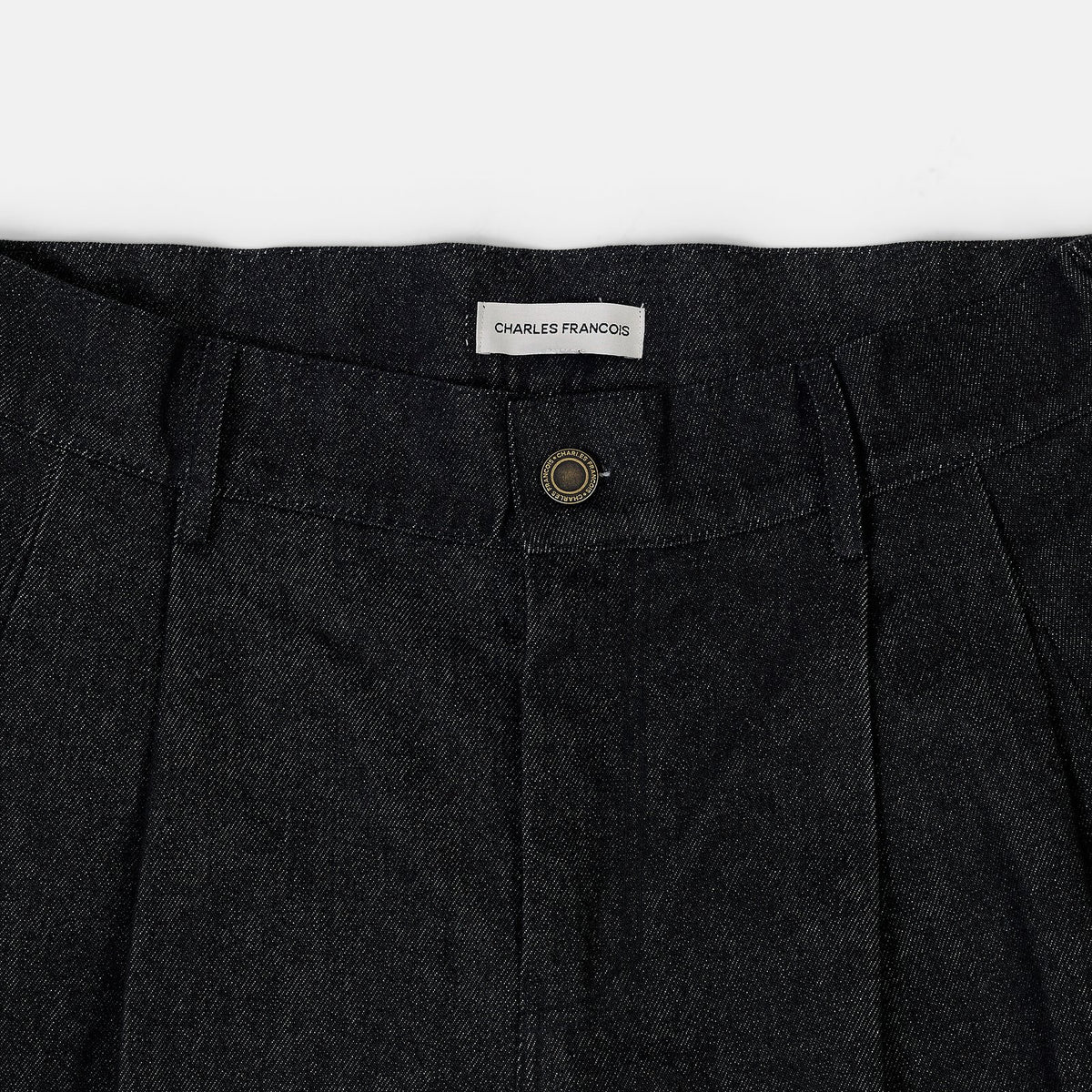 Shorts in Black, detail